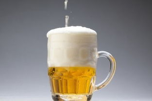 更年期女性預防子宮肌瘤 警惕這3個關鍵因素，尤其是酒精飲料