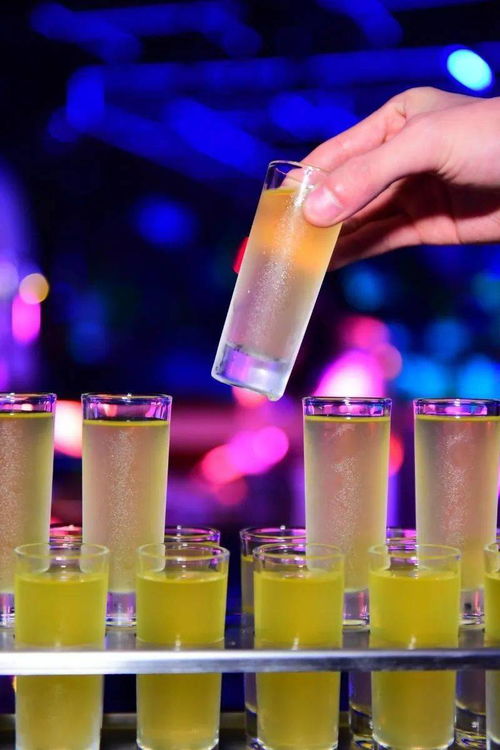 在辰色，捕捉實現快樂的一萬種可能 微醺時刻的無限探索